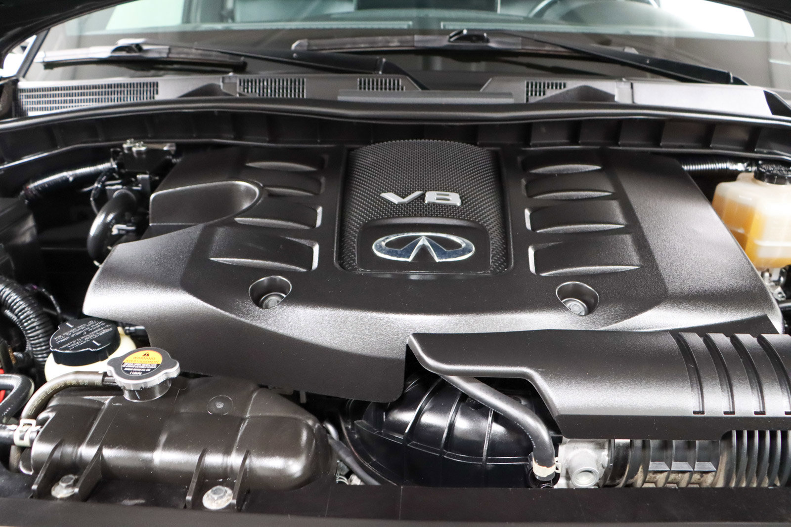 Used 2022 INFINITI QX80 Sensory w/ Cargo Package image 37