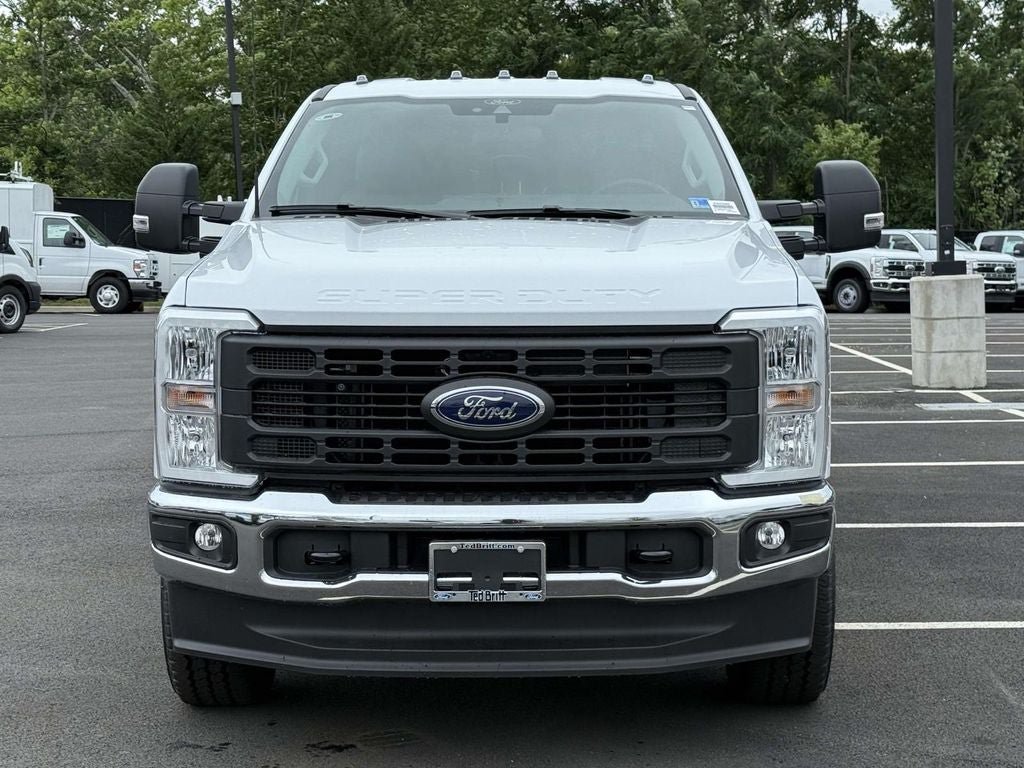 New 2026 Ford F350 XL w/ FX4 Off-Road Package AWD/4WD image 6