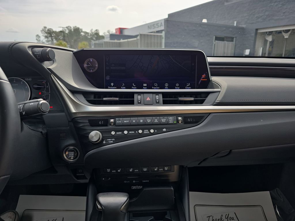 Used 2021 Lexus ES 350 Ultra Luxury w/ Accessory Package 2 image 24