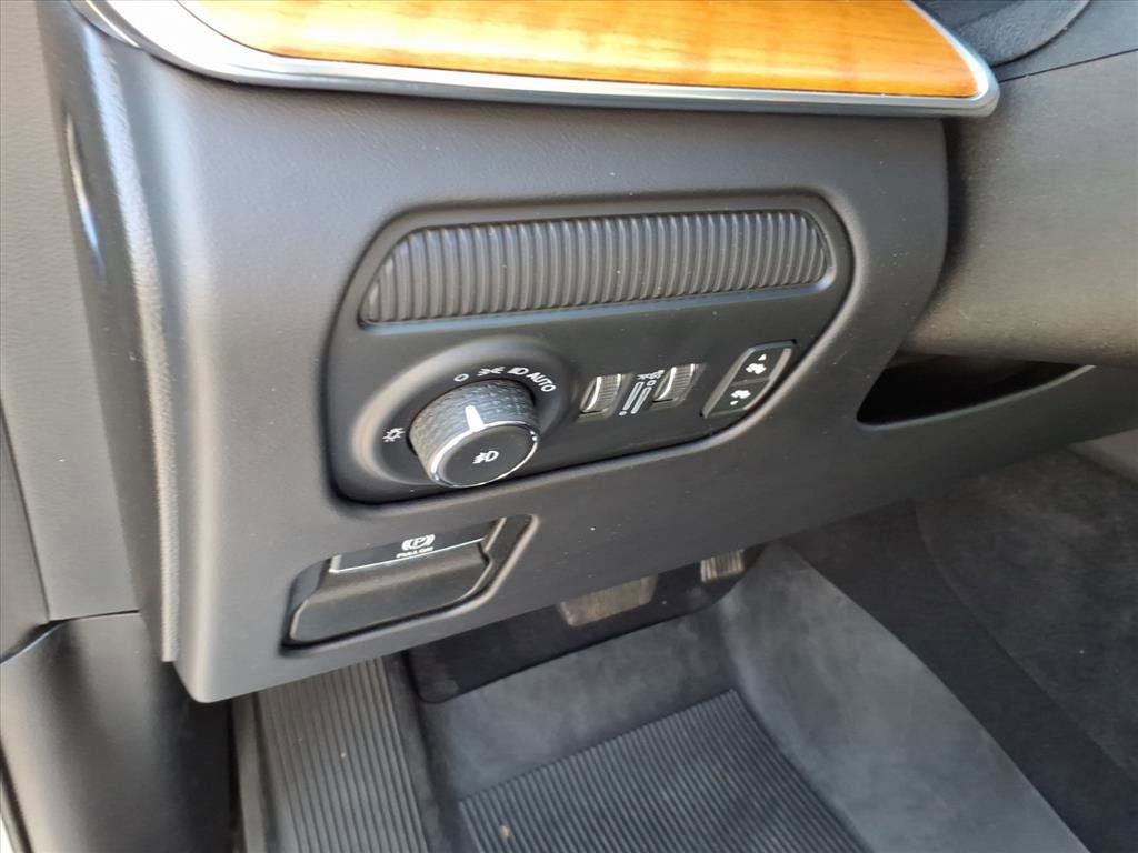 Used 2024 Jeep Grand Wagoneer L Series III image 26