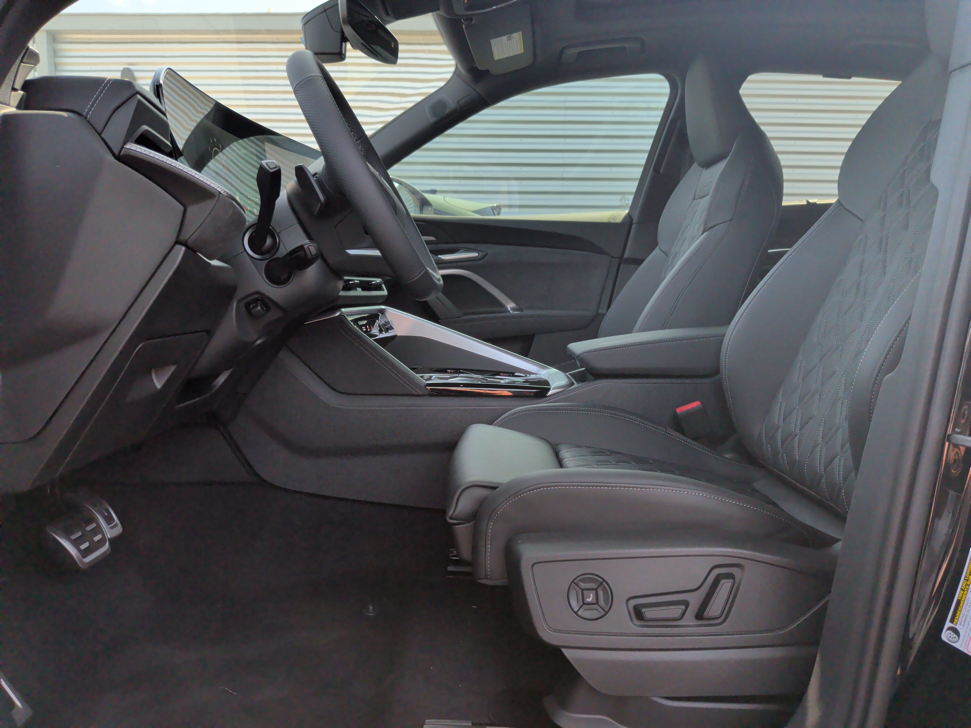 New 2026 Audi SQ5 Prestige AWD/4WD image 15