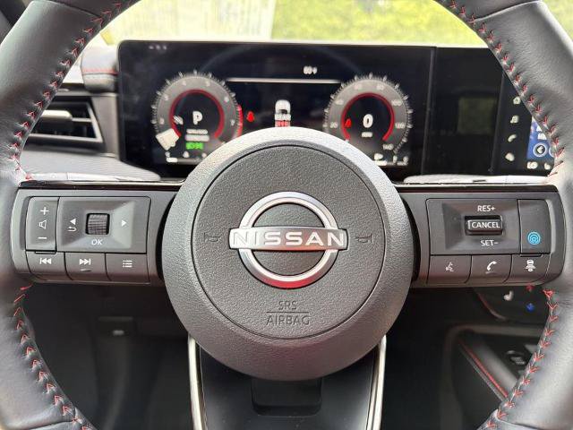 Certified 2025 Nissan Kicks SR w/ SR Premium Package FWD image 13