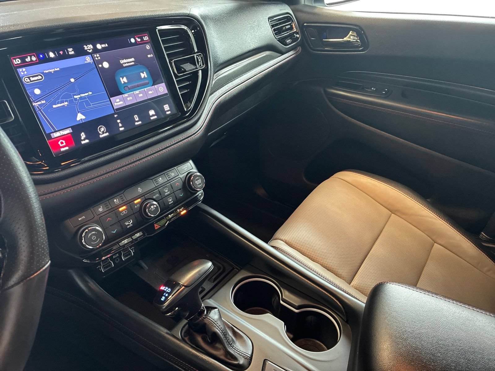 Used 2024 Dodge Durango R/T AWD/4WD image 25
