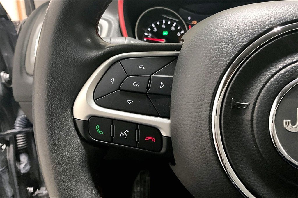 Used 2021 Jeep Compass Trailhawk image 11