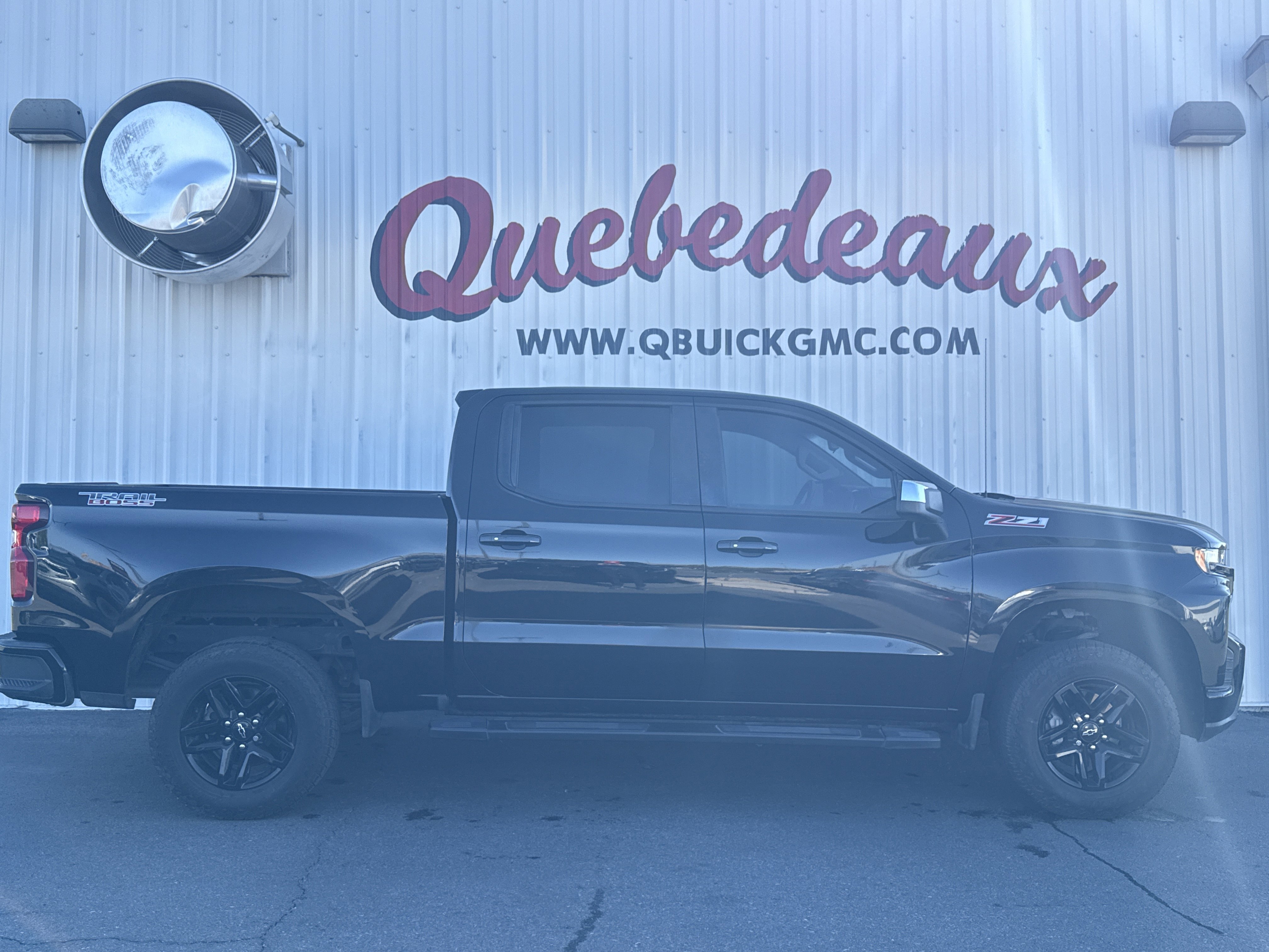 Used 2019 Chevrolet Silverado 1500 LT Trail Boss image 32