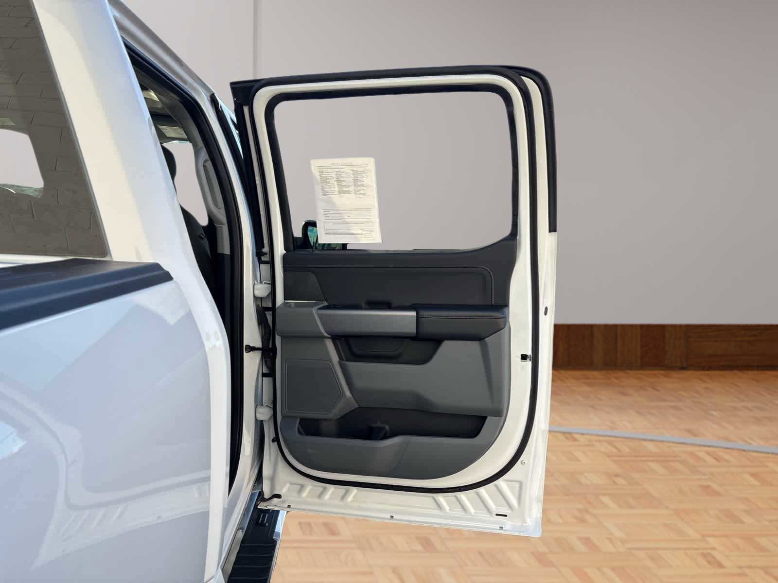 Used 2024 Ford F150 XLT w/ Tow/Haul Package image 14