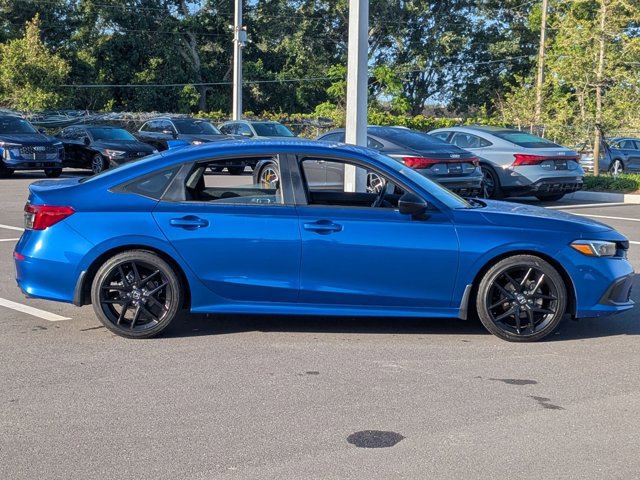 Used 2023 Honda Civic Sport image 4