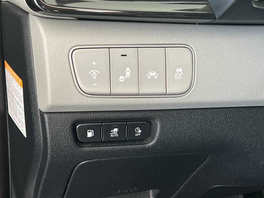 Used 2019 Kia Niro EX FWD image 33