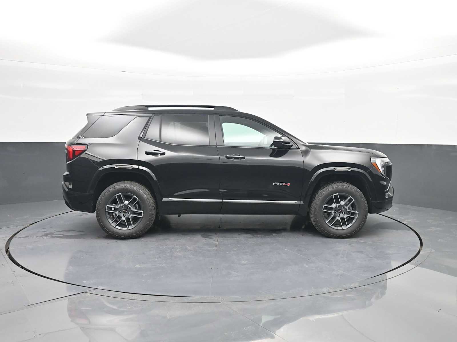 New 2026 GMC Terrain AT4 AWD/4WD image 9