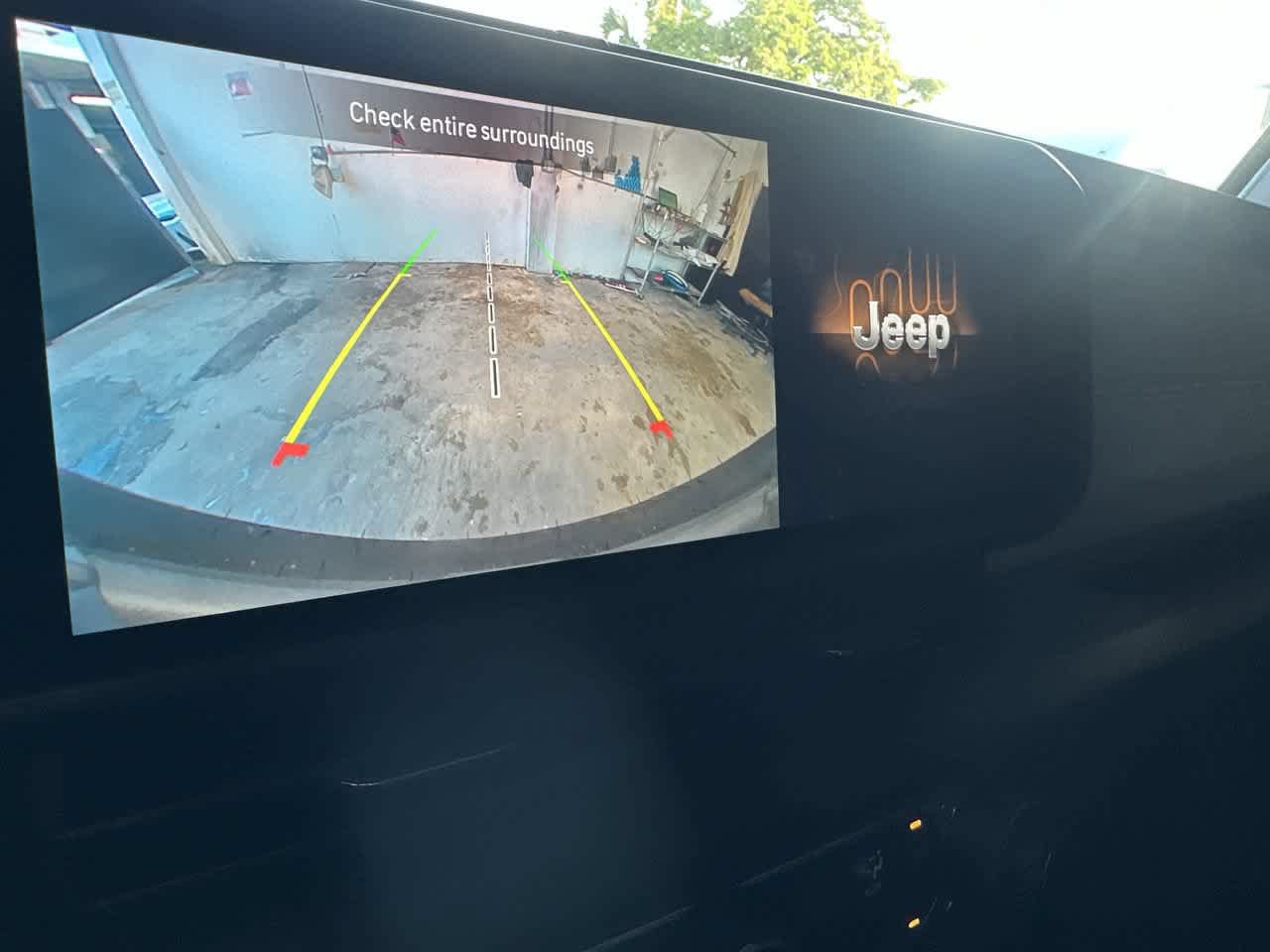 Used 2024 Jeep Wrangler Unlimited Sport AWD/4WD image 19