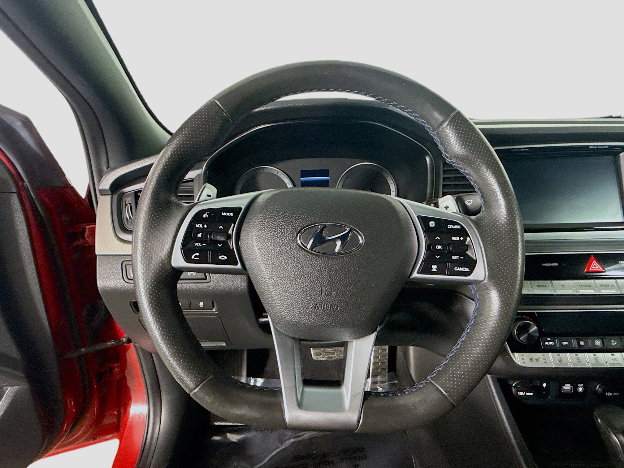 Used 2019 Hyundai Sonata Limited image 13