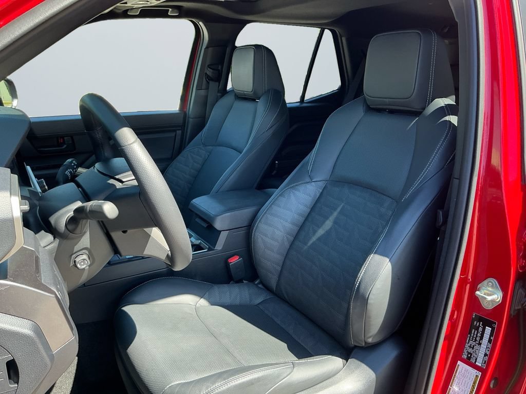 Certified 2025 Toyota 4Runner TRD Sport Premium w/ Tow Technology Package AWD/4WD image 11