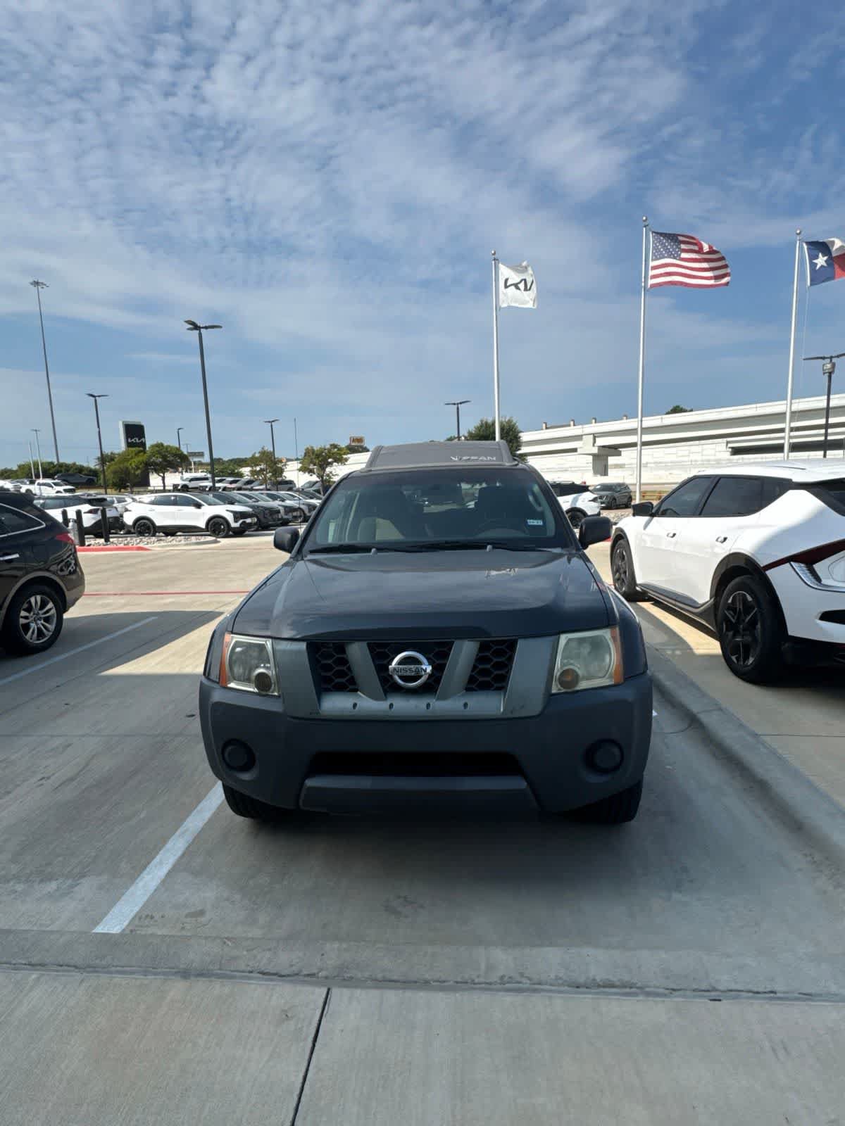 Used 2006 Nissan Xterra S w/ (U01) Utility Pkg AWD/4WD image 2