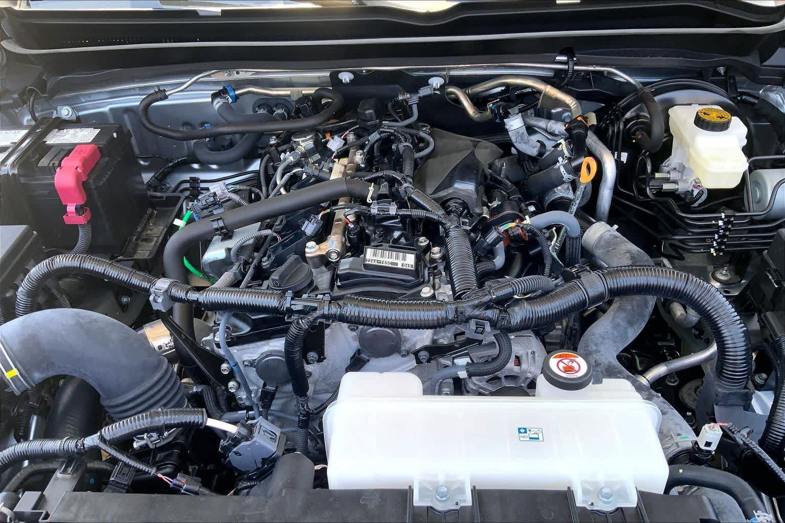 Used 2025 Toyota Tacoma SR5 AWD/4WD image 31