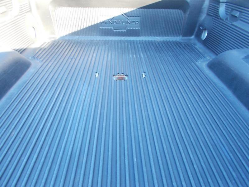 Used 2015 Chevrolet Silverado 2500 LT w/ LT Convenience Package image 17