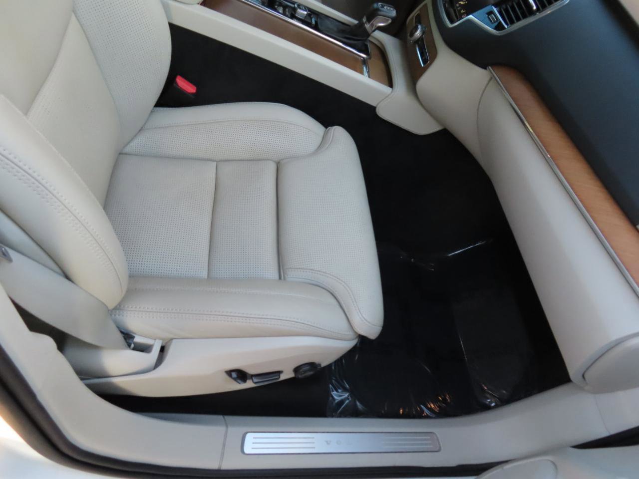 Used 2018 Volvo XC90 T6 Inscription w/ Convenience Package AWD/4WD image 20