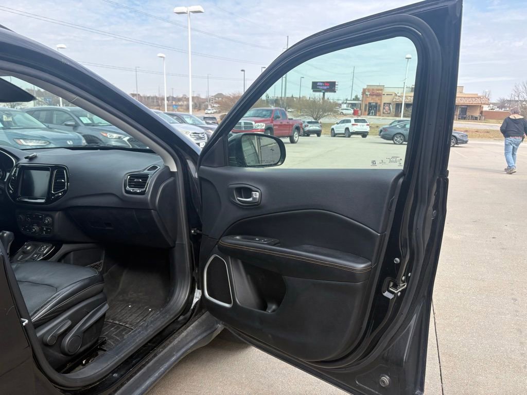 Used 2017 Jeep Compass Limited w/ Safe & Security Group image 22