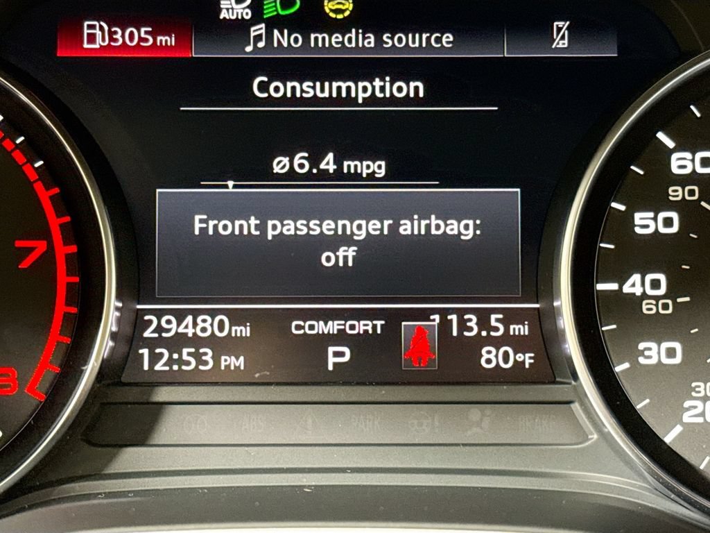 Used 2022 Audi A4 2.0T Premium w/ Convenience Package AWD/4WD image 12