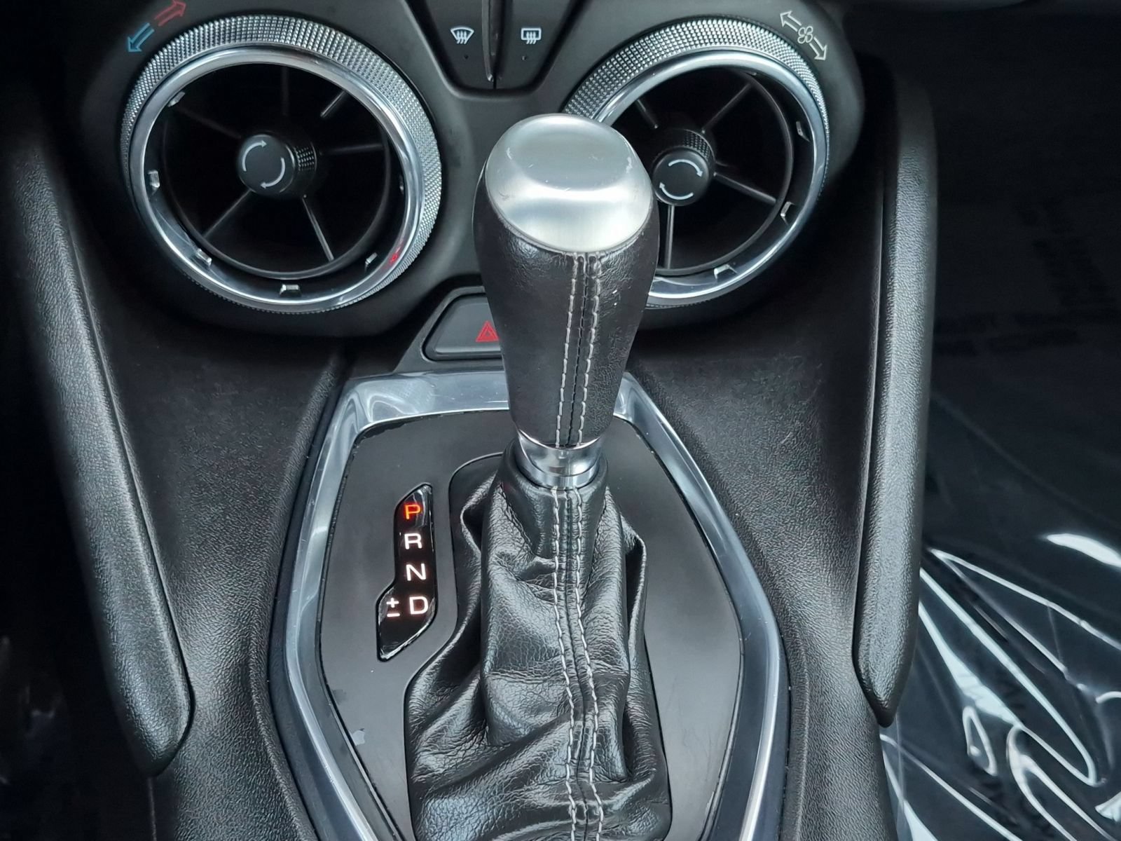 Used 2020 Chevrolet Camaro LT RWD image 20