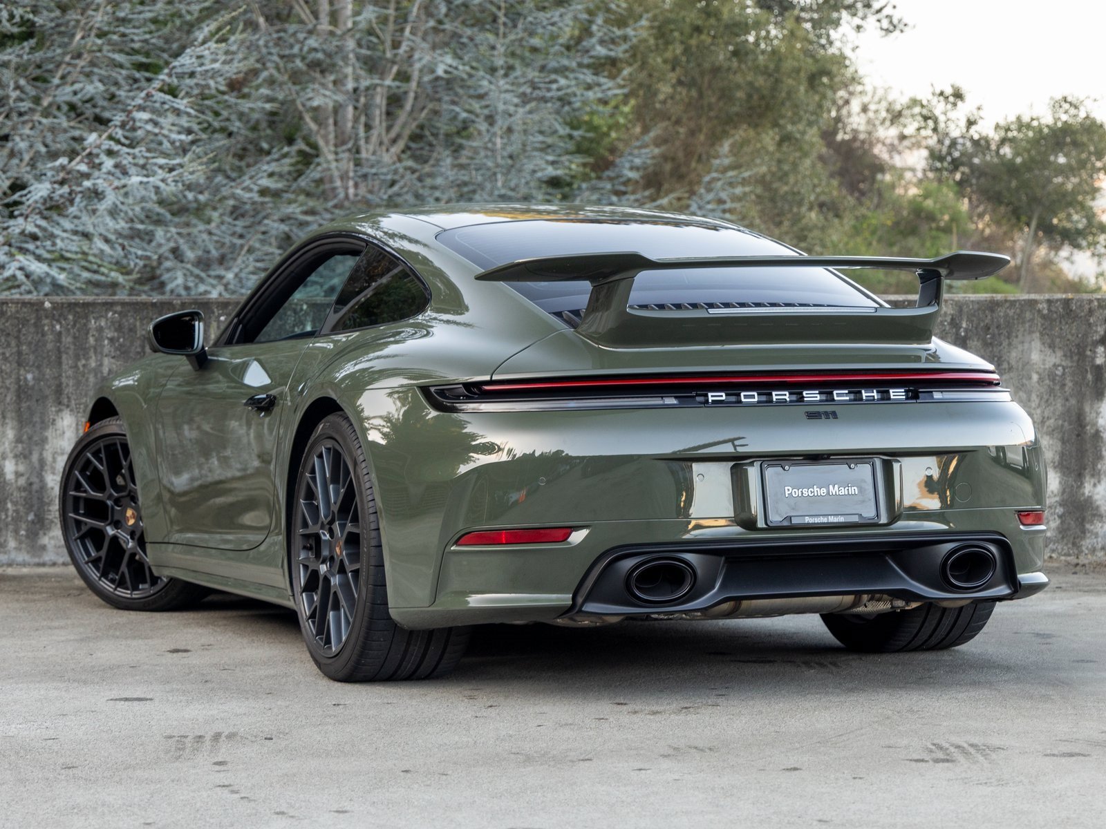 Certified 2025 Porsche 911 Carrera image 3