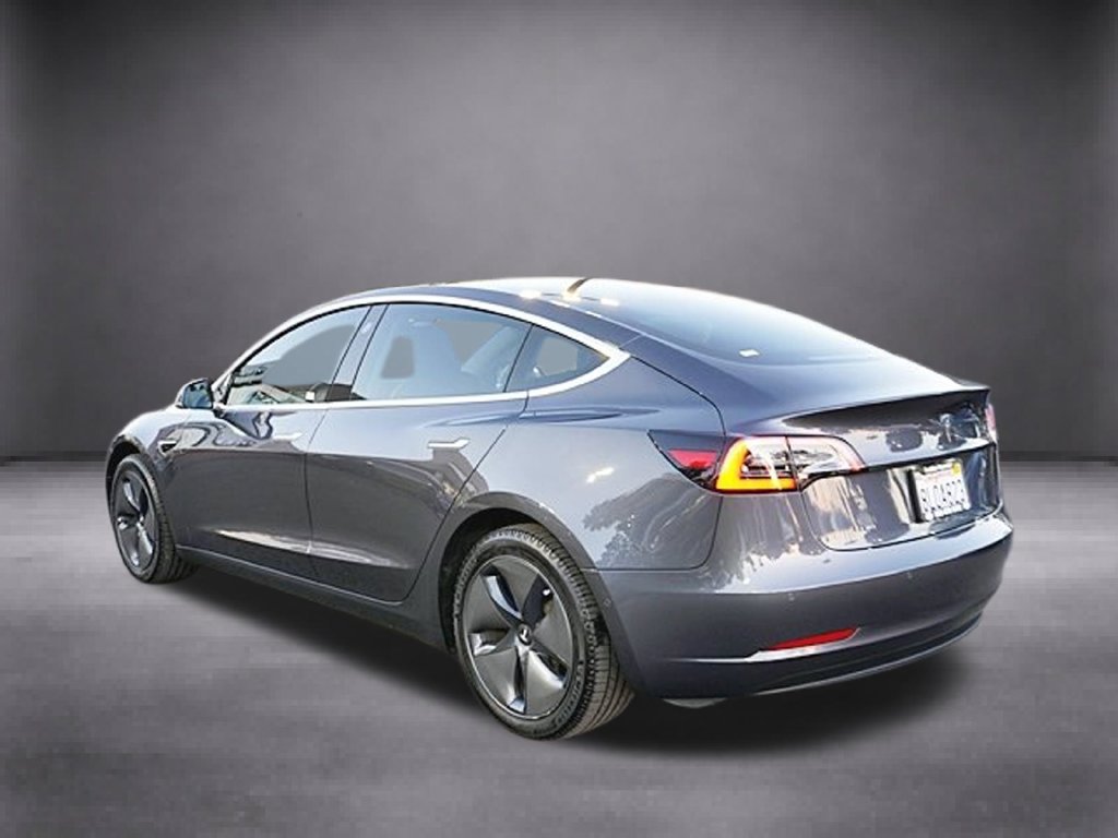 Used 2019 Tesla Model 3 Mid Range RWD image 6
