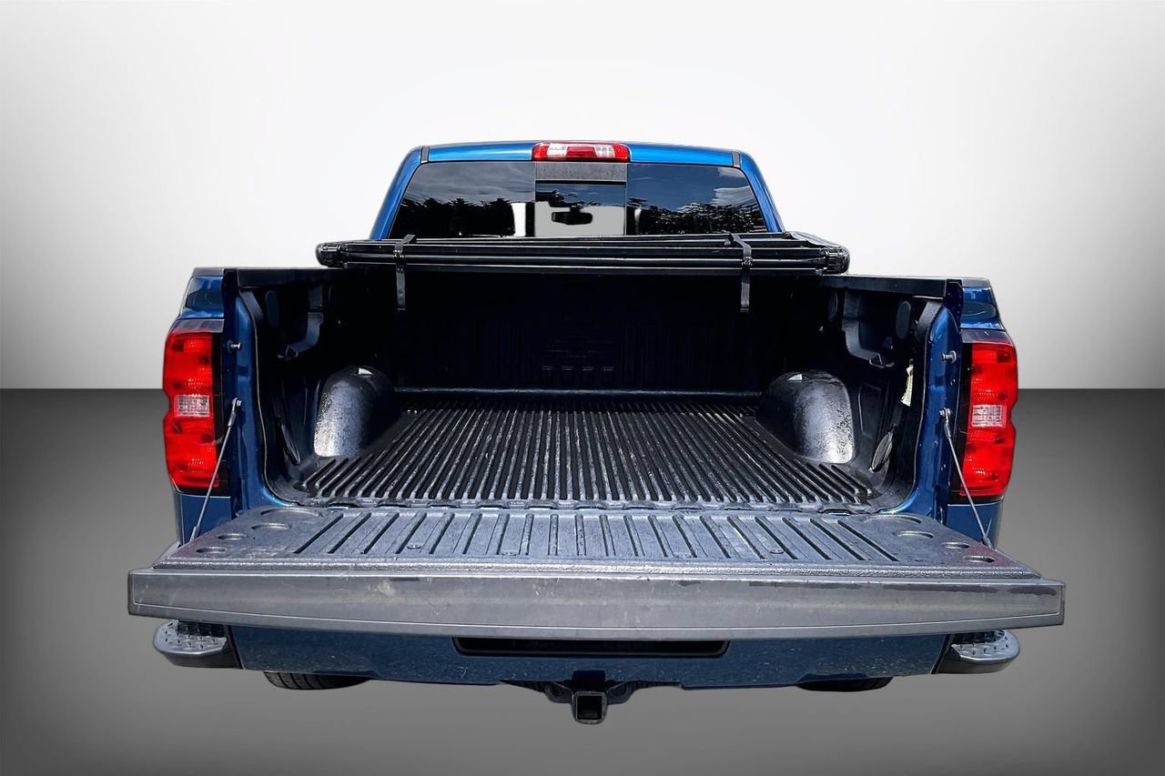 Used 2018 Chevrolet Silverado 1500 LT w/ All Star Edition AWD/4WD image 23