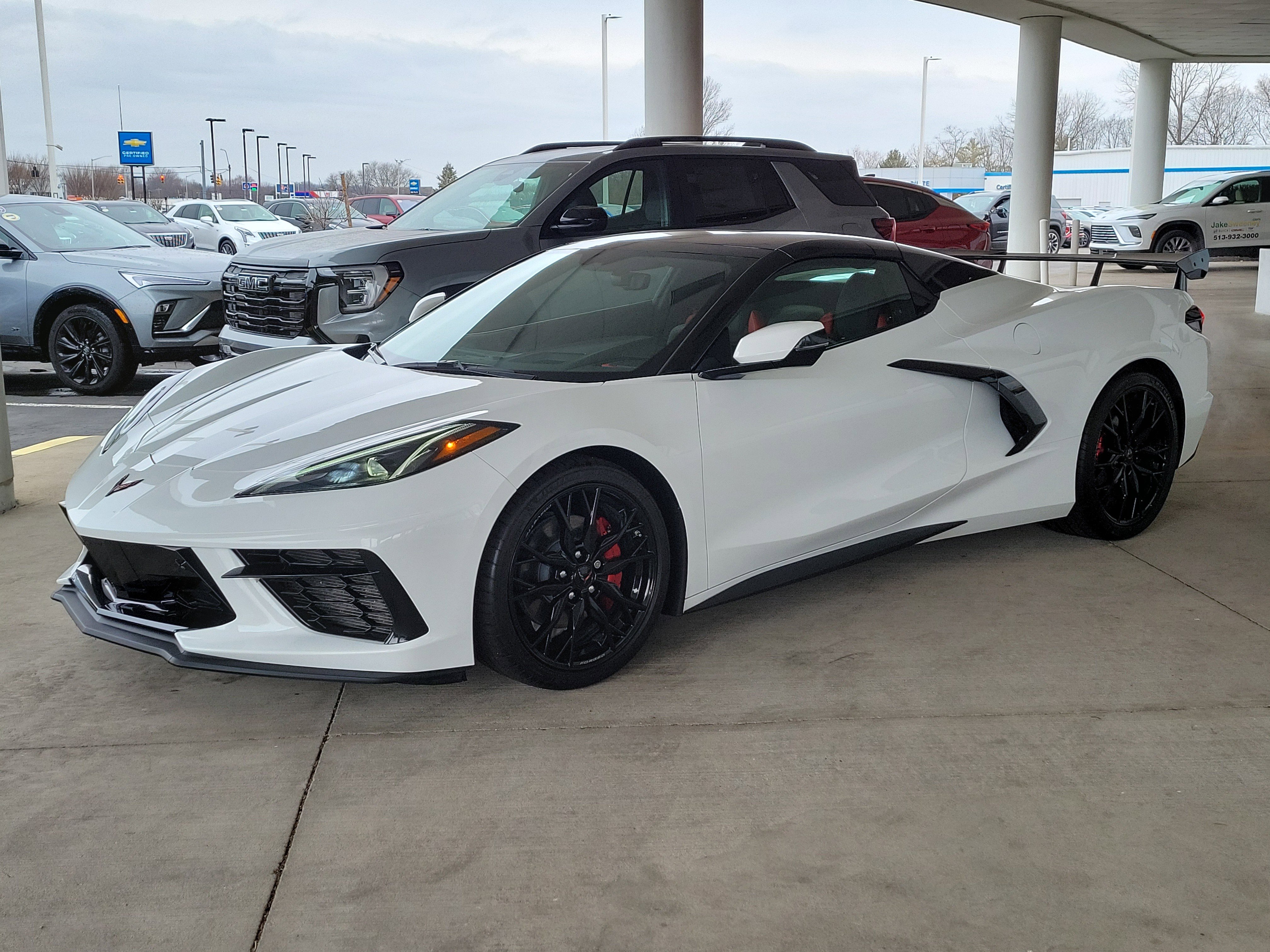 Used 2023 Chevrolet Corvette Stingray Premium Conv w/ 3LT image 2