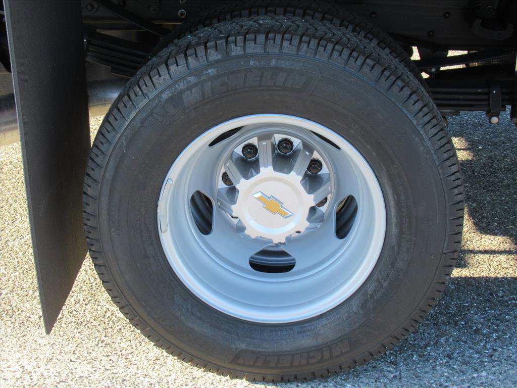 New 2025 Chevrolet Silverado 3500 W/T w/ WT Convenience Package AWD/4WD image 8