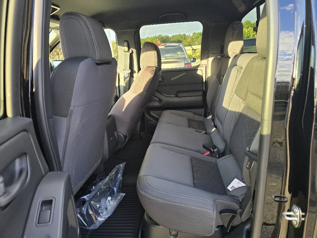 New 2026 Nissan Frontier SV image 11