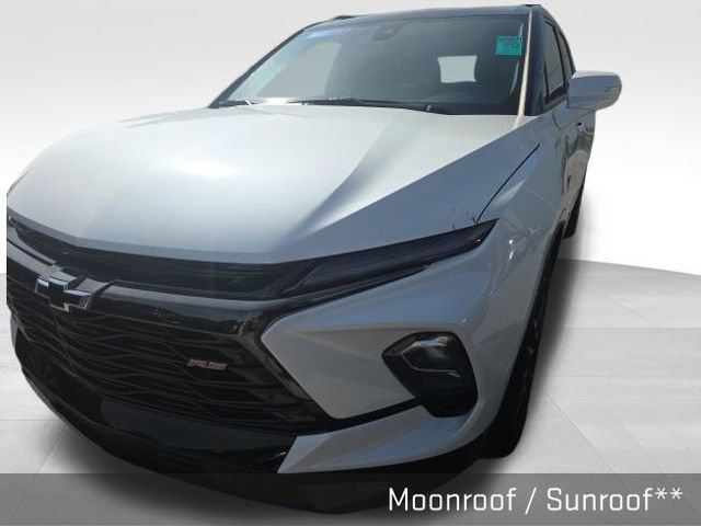 Used 2023 Chevrolet Blazer RS w/ Driver Confidence II Package AWD/4WD image 5