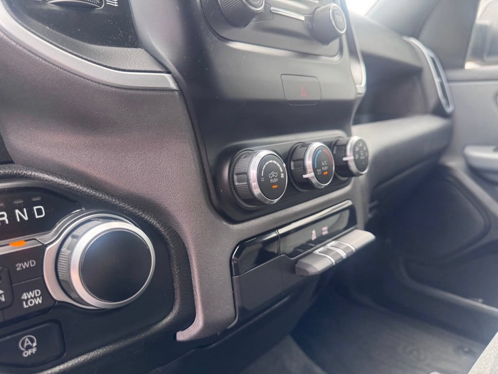 Used 2021 RAM 1500 Big Horn AWD/4WD image 17
