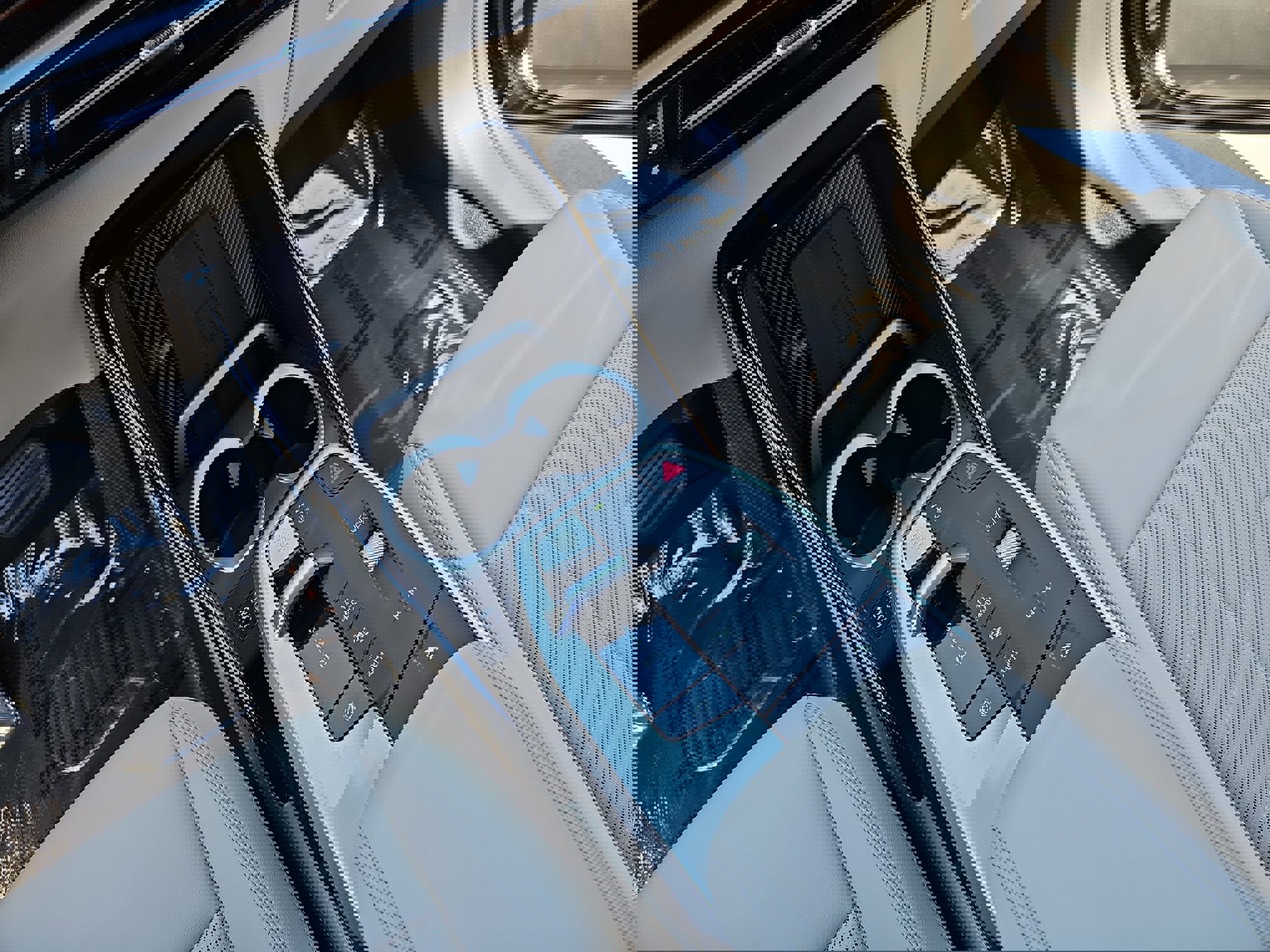 Used 2025 BMW X1 xDrive28i w/ Convenience Package image 25