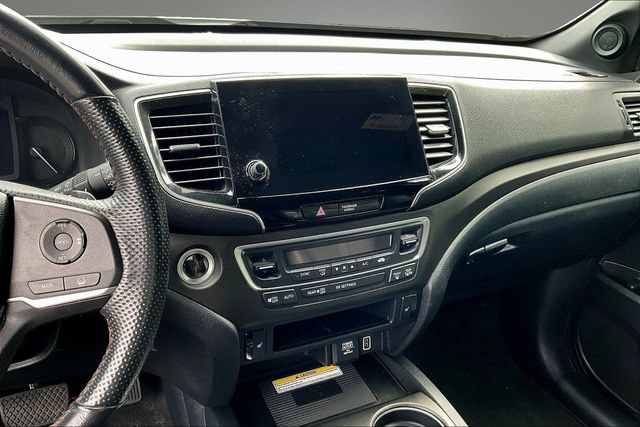 Used 2023 Honda Passport TrailSport image 9
