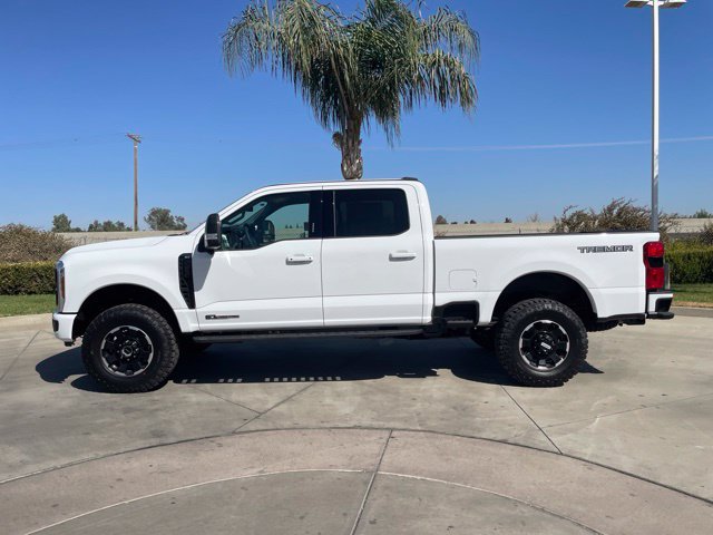 New 2026 Ford F250 XLT w/ XLT Premium Package AWD/4WD image 2