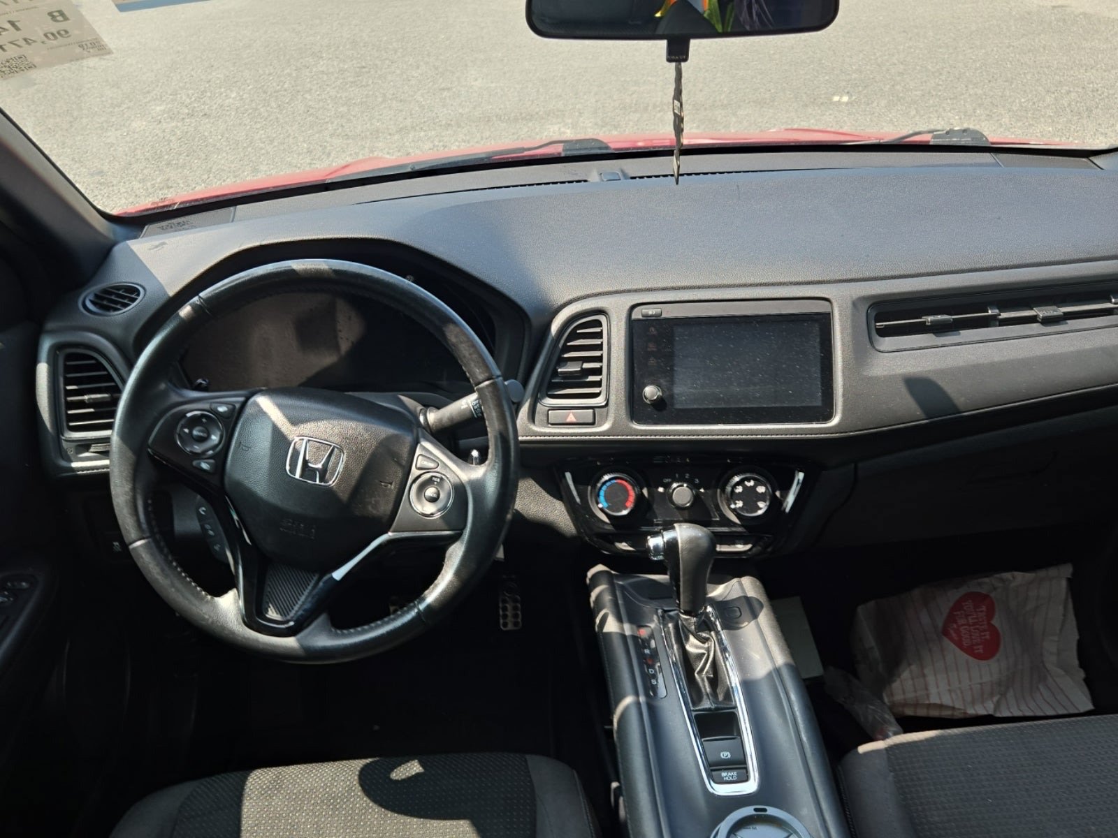 Used 2019 Honda HR-V Sport image 6