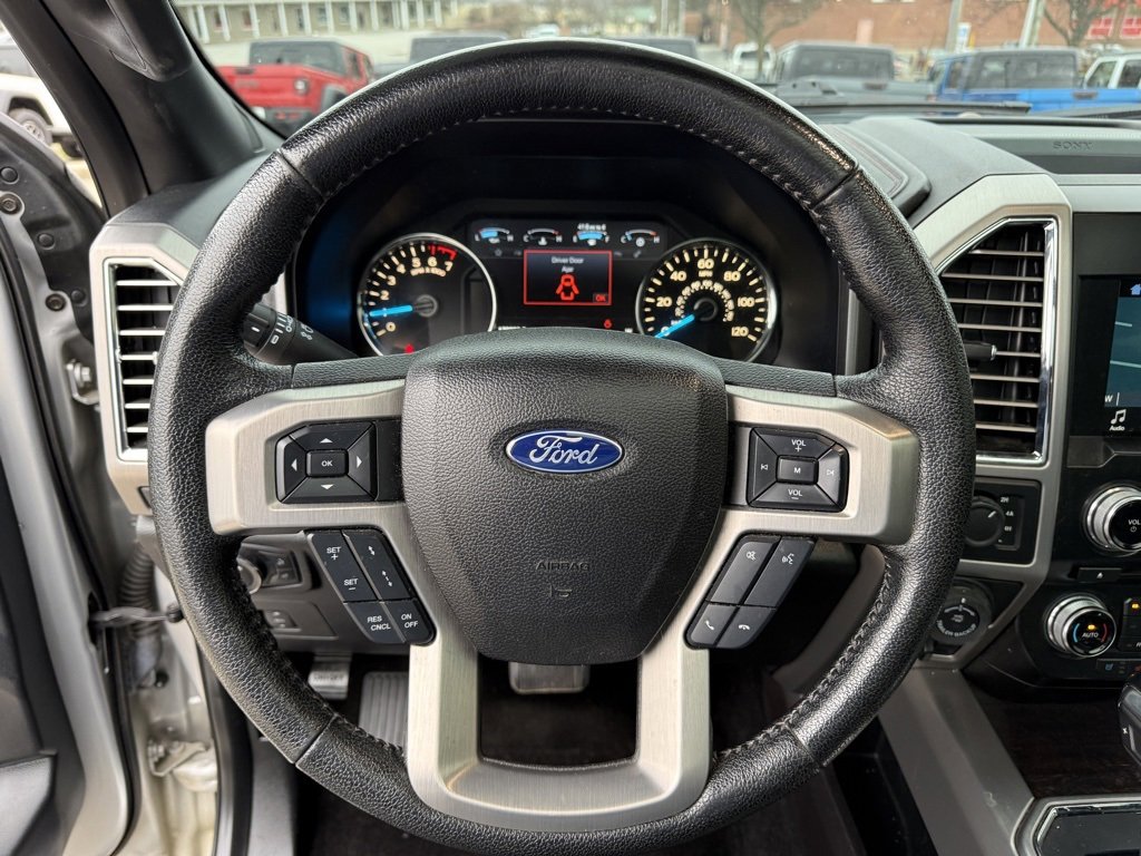 Used 2016 Ford F150 Platinum w/ Equipment Group 701A Luxury image 16