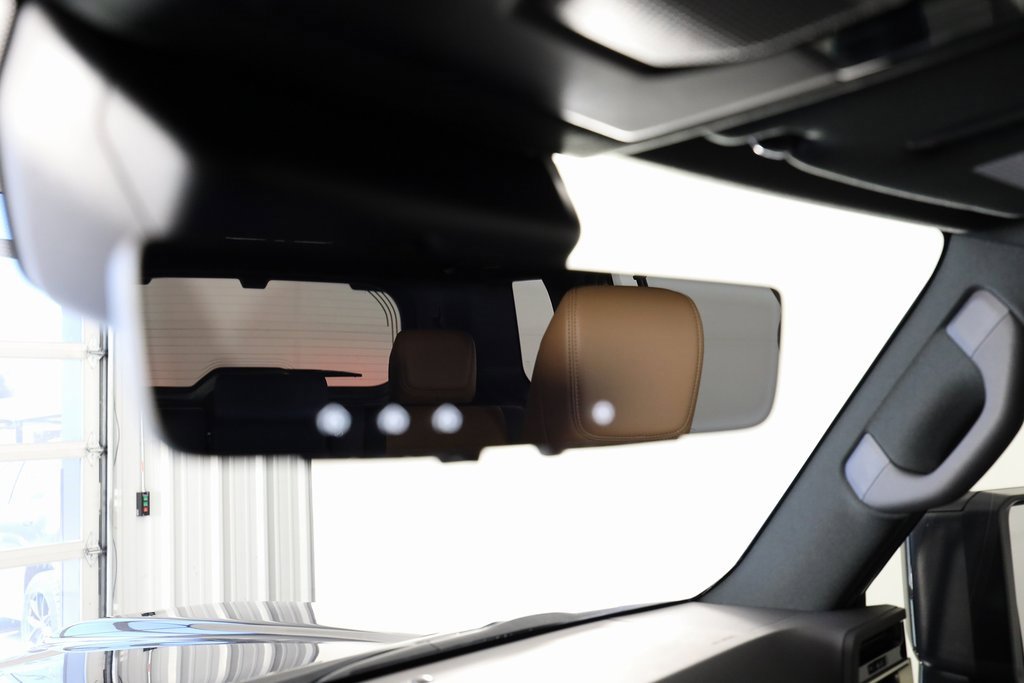 Used 2025 Lexus GX 550 w/ Accessory Package (2T) image 43