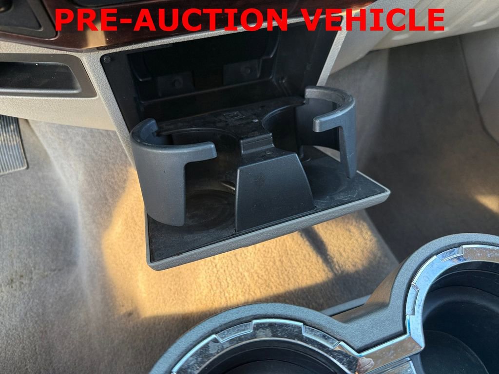 Used 2010 Ford F250 Lariat image 25