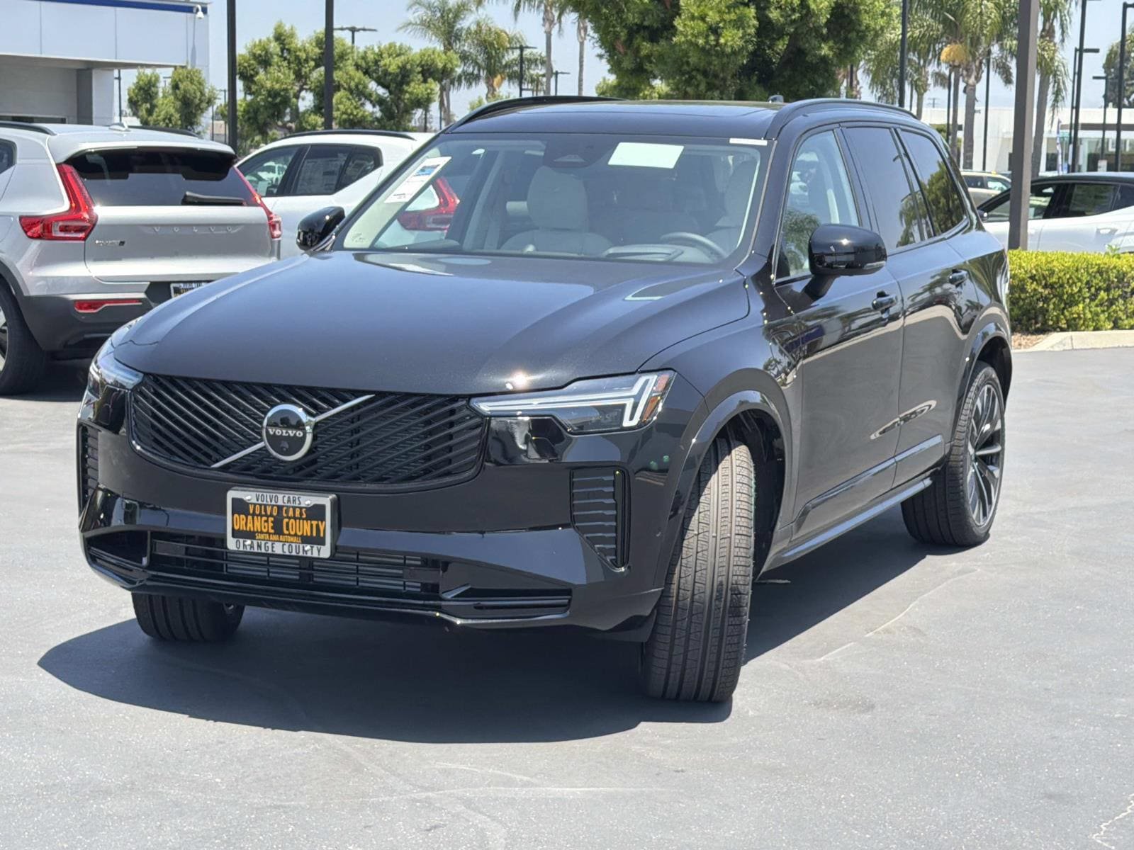 New 2026 Volvo XC90 T8 Ultra w/ Lounge Package AWD/4WD image 3