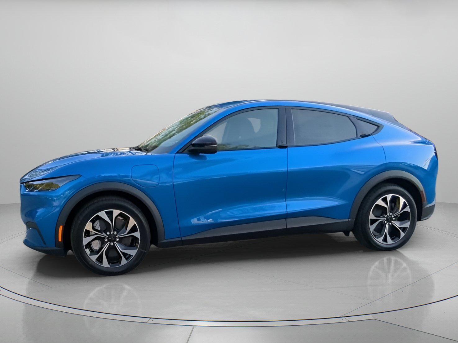 New 2026 Ford Mustang Mach-E Select w/ Comfort Package Lite RWD image 15