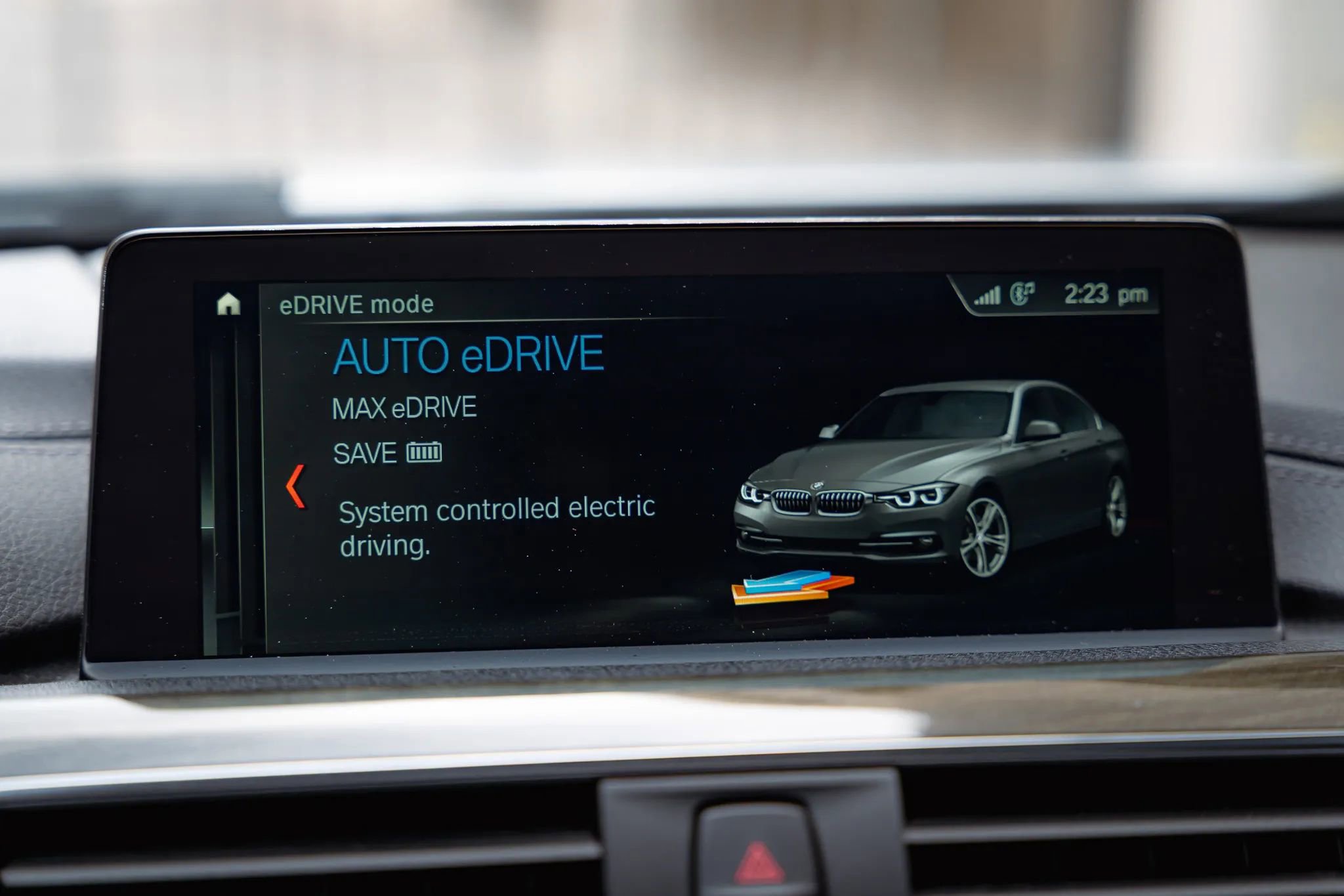 Used 2018 BMW 330e 330e iPerformance Sedan 4D image 60