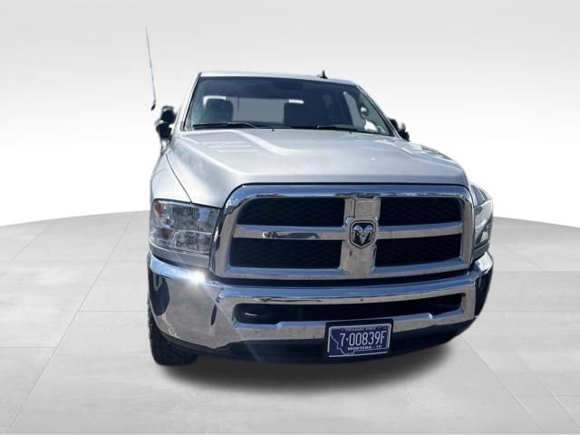 Used 2018 RAM 3500 SLT w/ Luxury Group AWD/4WD image 3