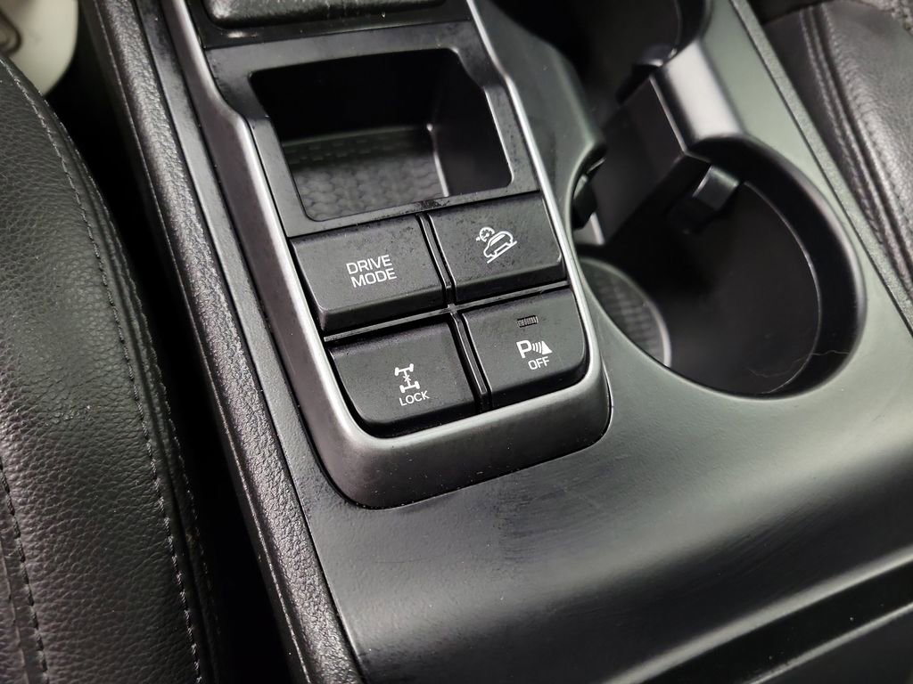 Used 2018 Hyundai Tucson Limited w/ Ultimate Package 02 image 17