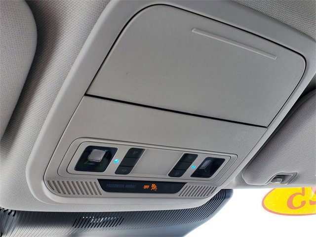 Used 2025 Ford Explorer Active w/ Active Comfort Package image 34