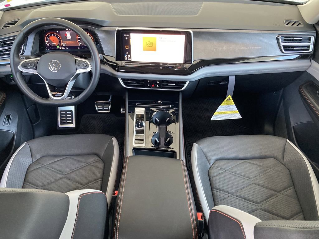 New 2026 Volkswagen Atlas Peak Edition image 15