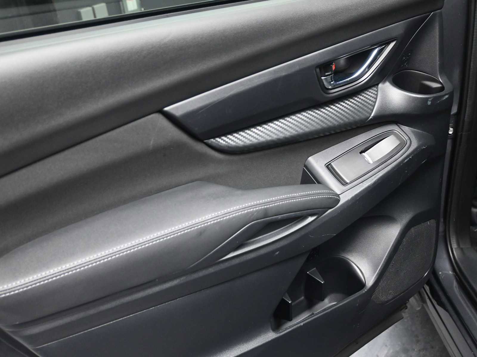 Used 2023 Subaru Ascent Premium w/ Convenience Package image 23