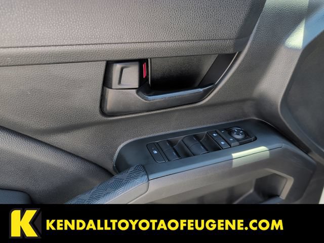 Certified 2024 Toyota Tacoma SR5 AWD/4WD image 17