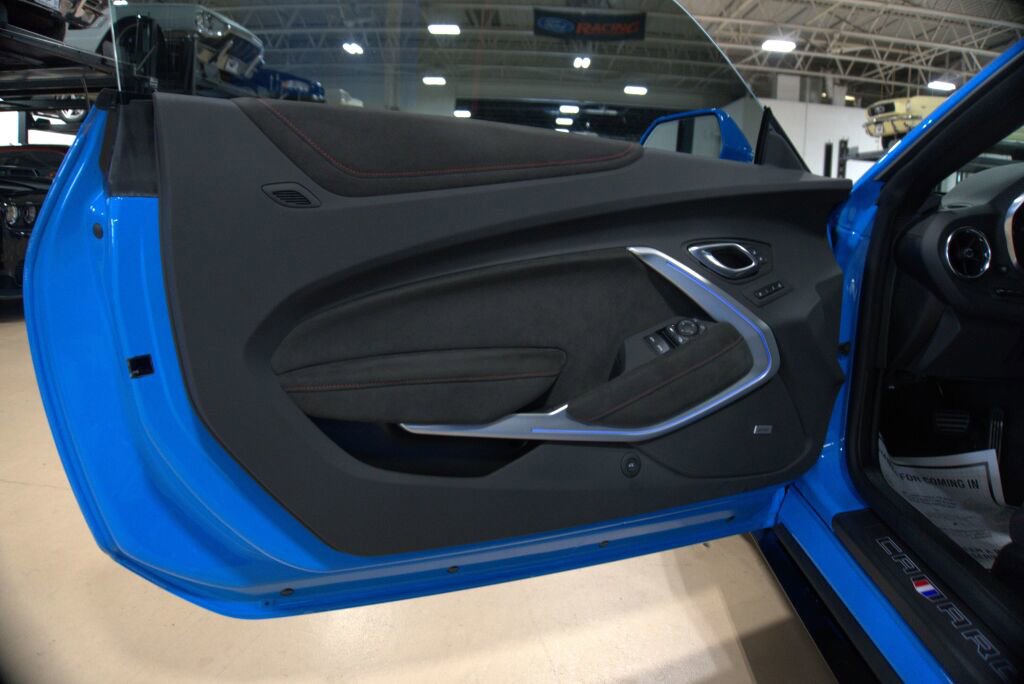 Used 2023 Chevrolet Camaro ZL1 image 33