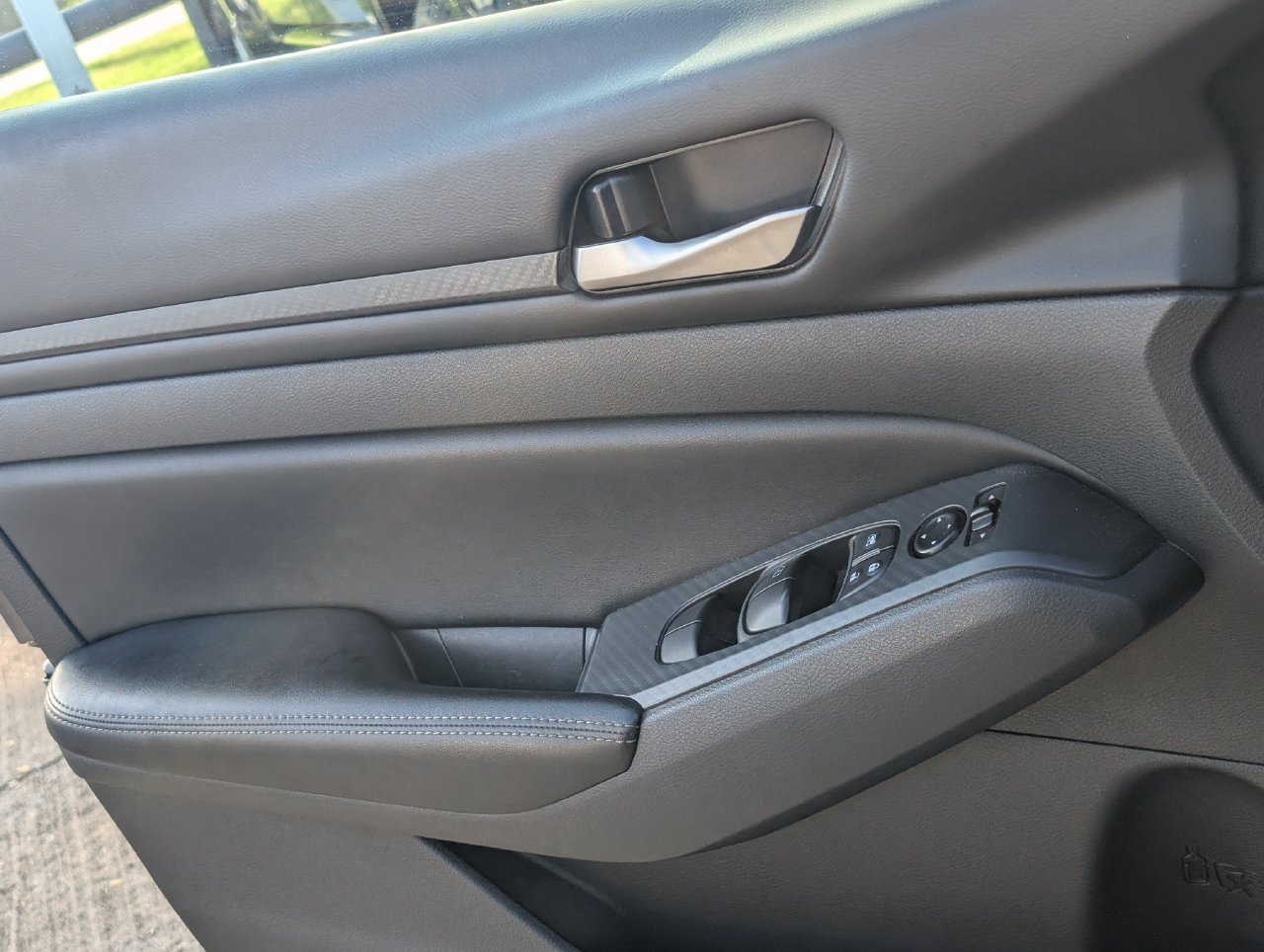 Certified 2025 Nissan Altima 2.5 SV FWD image 25