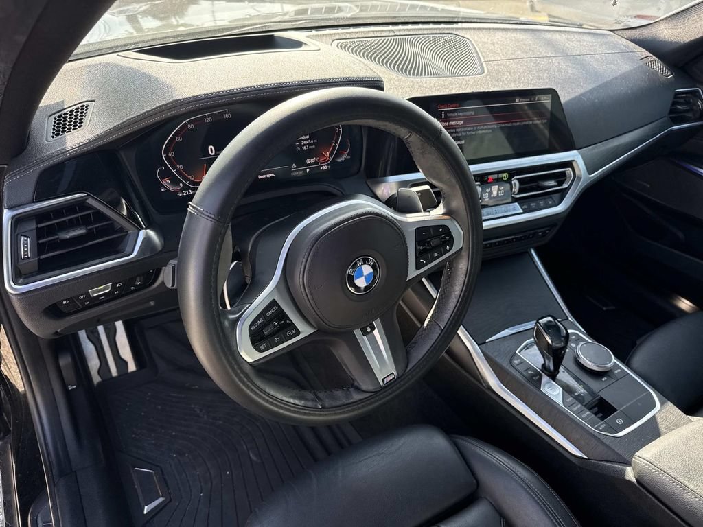 Used 2019 BMW 330i Sedan w/ M Sport Package RWD image 18